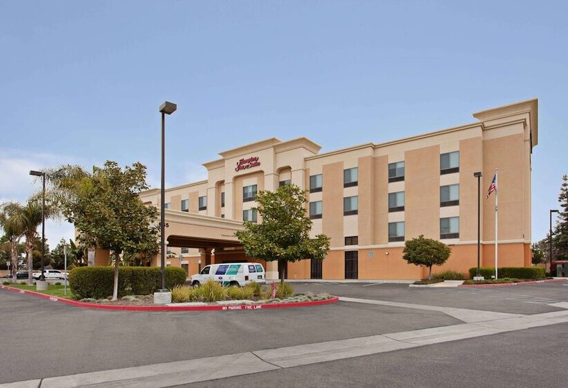 هتل Hampton Inn & Suites Clovisairport North