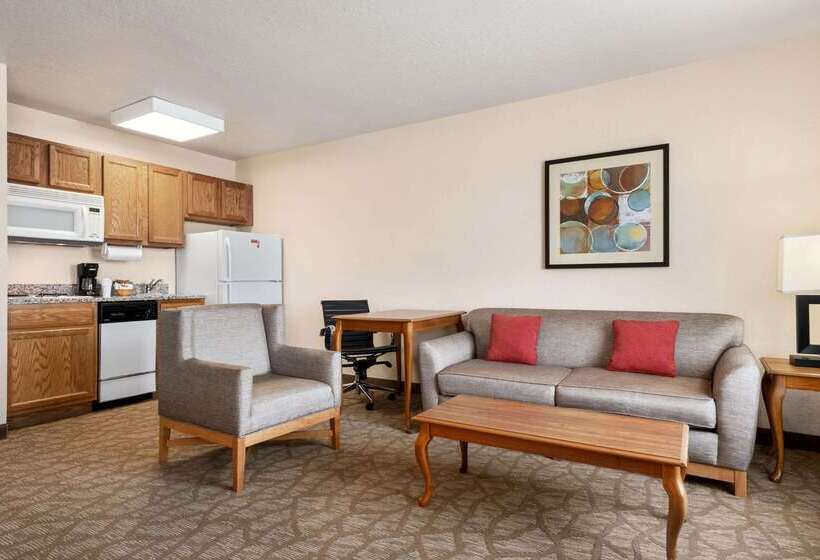 هتل Hawthorn Extended Stay By Wyndham Decatur