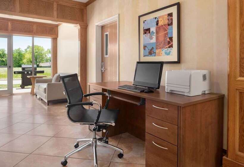 هتل Hawthorn Extended Stay By Wyndham Decatur