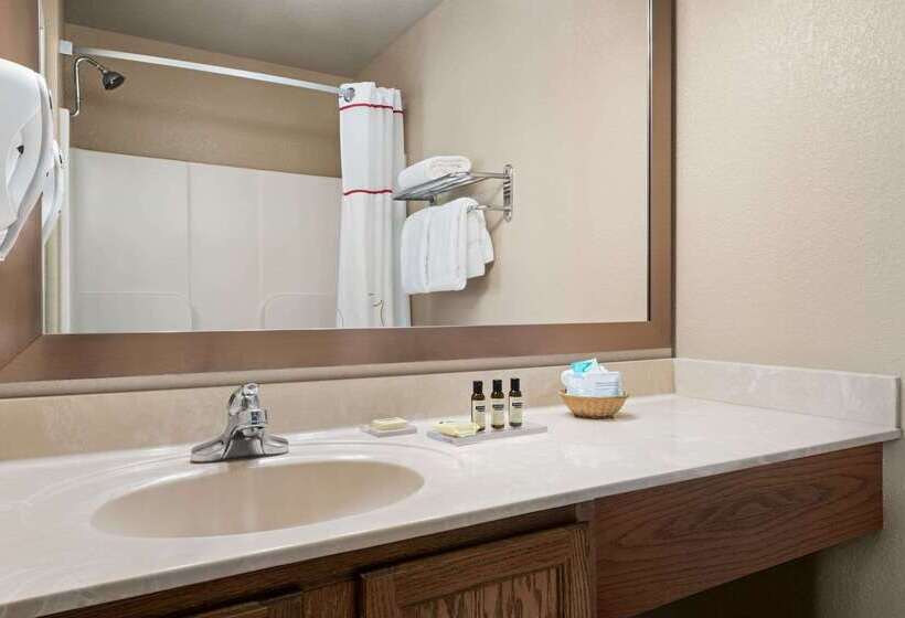 هتل Hawthorn Extended Stay By Wyndham Decatur