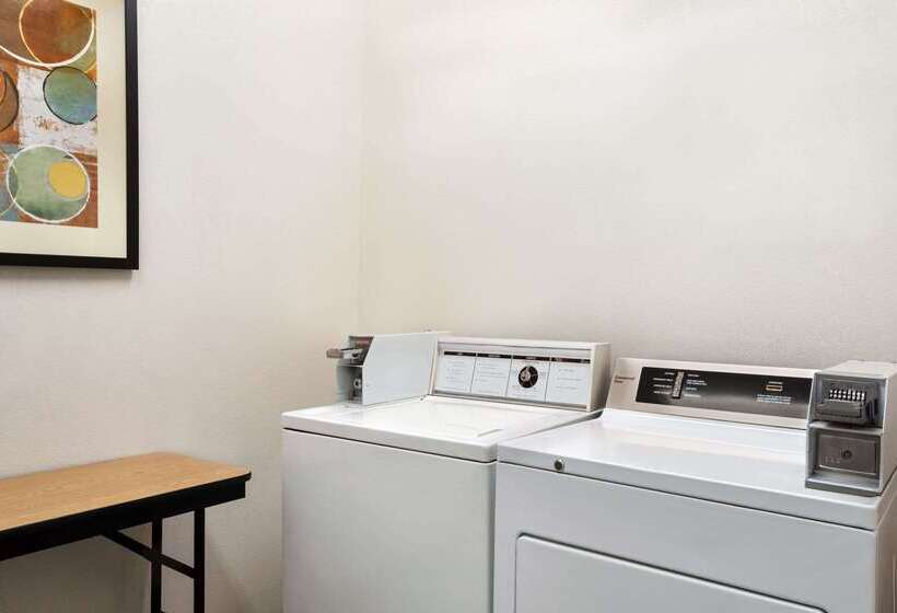 هتل Hawthorn Extended Stay By Wyndham Decatur