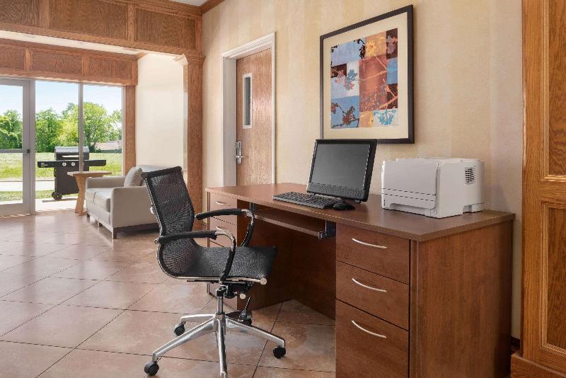 هتل Hawthorn Extended Stay By Wyndham Decatur