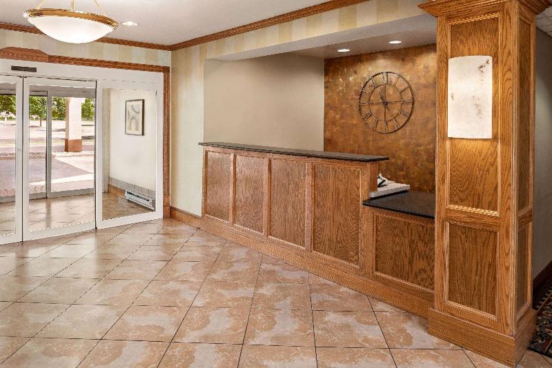 هتل Hawthorn Extended Stay By Wyndham Decatur