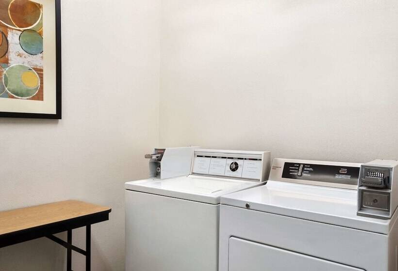 هتل Hawthorn Extended Stay By Wyndham Decatur