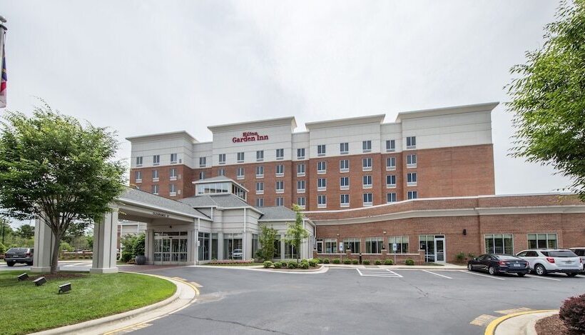 هتل Hilton Garden Inn Raleigh Cary