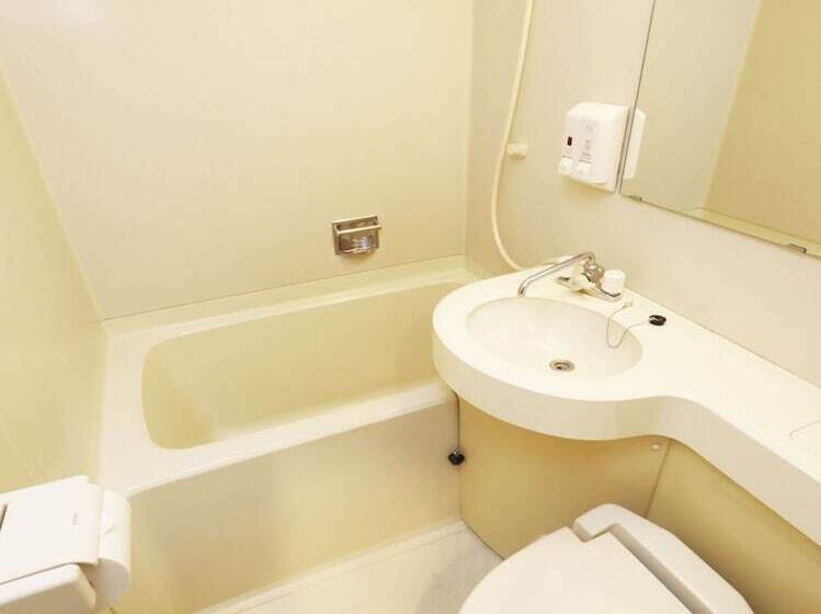 فندق Royal Garden Kisarazu