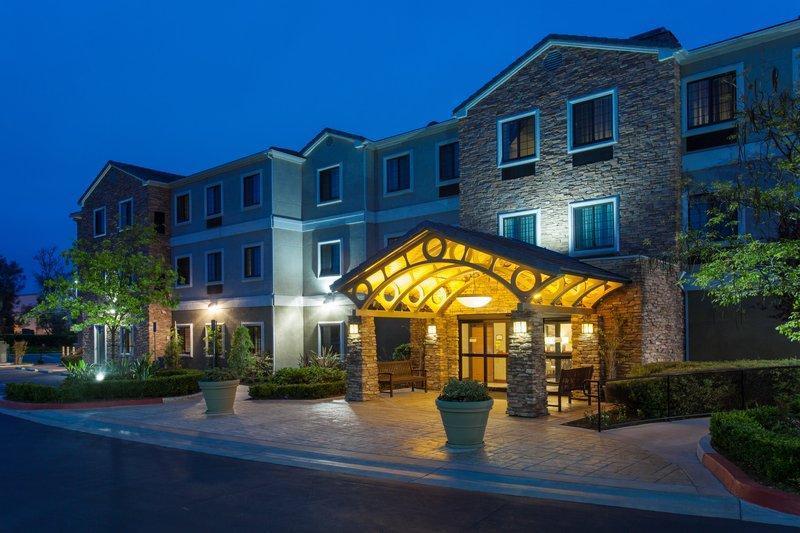 هتل Staybridge Suites Irvine East/lake Forest, An Ihg