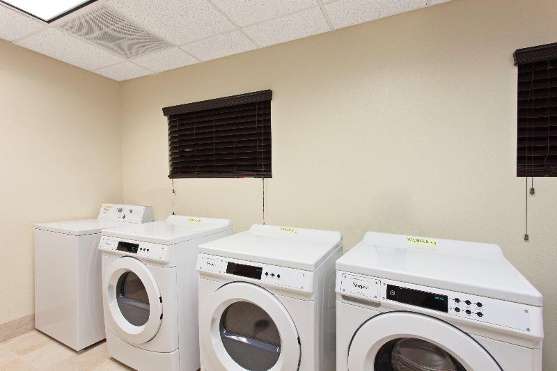 هتل Staybridge Suites Irvine East/lake Forest, An Ihg