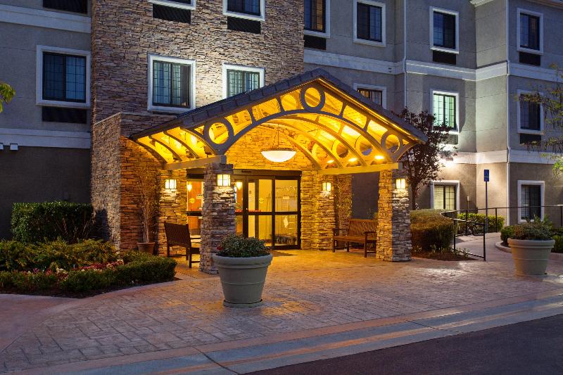 هتل Staybridge Suites Irvine East/lake Forest, An Ihg