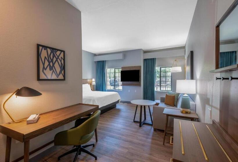 هتل Staybridge Suites Phoenix Glendale Sports Dist, An Ihg