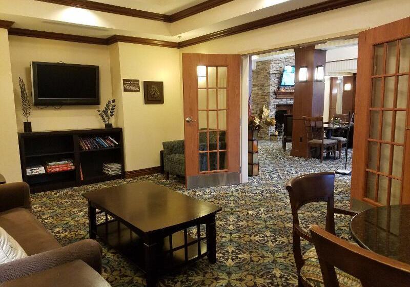 هتل Staybridge Suites Rogers   Bentonville, An Ihg
