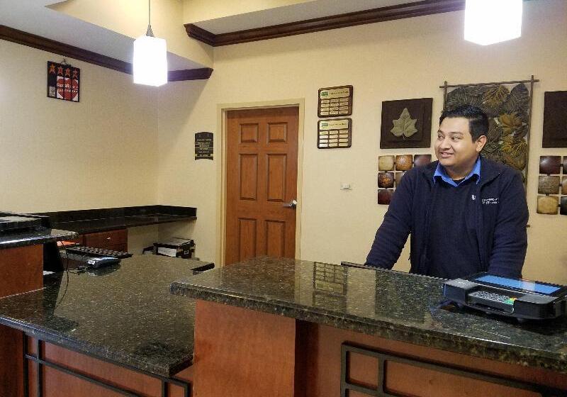 هتل Staybridge Suites Rogers   Bentonville, An Ihg