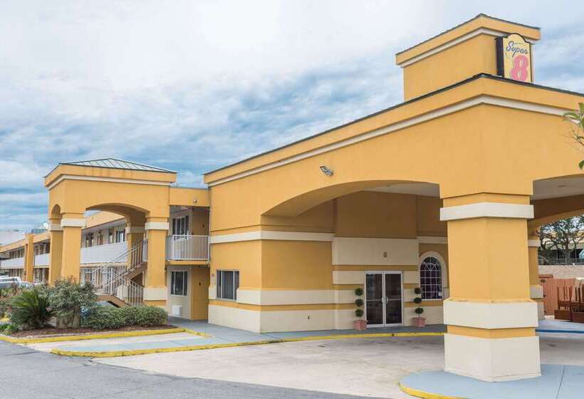 Hotel Super 8 By Wyndham Baton Rouge/i10