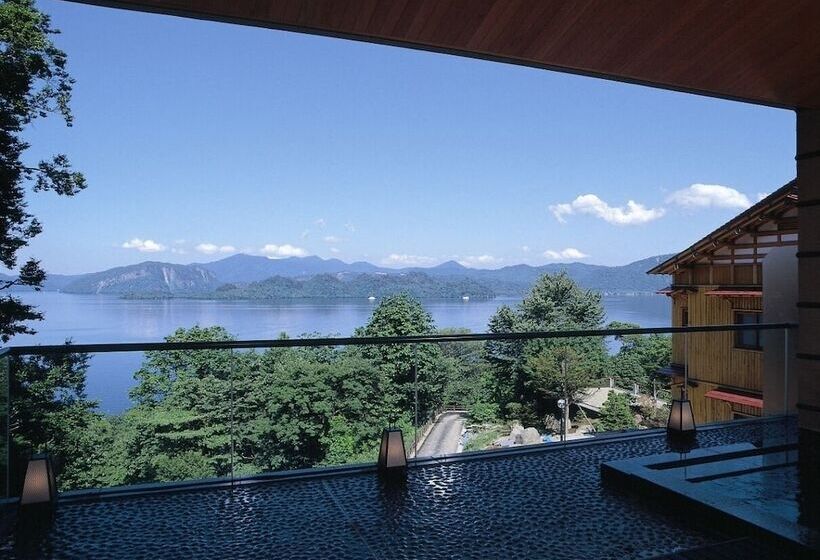 בית מלון כפרי Towada