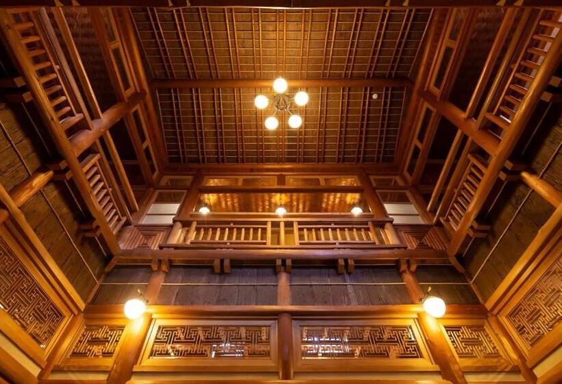 בית מלון כפרי Towada