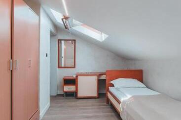 Motel Almy