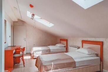 Motel Almy