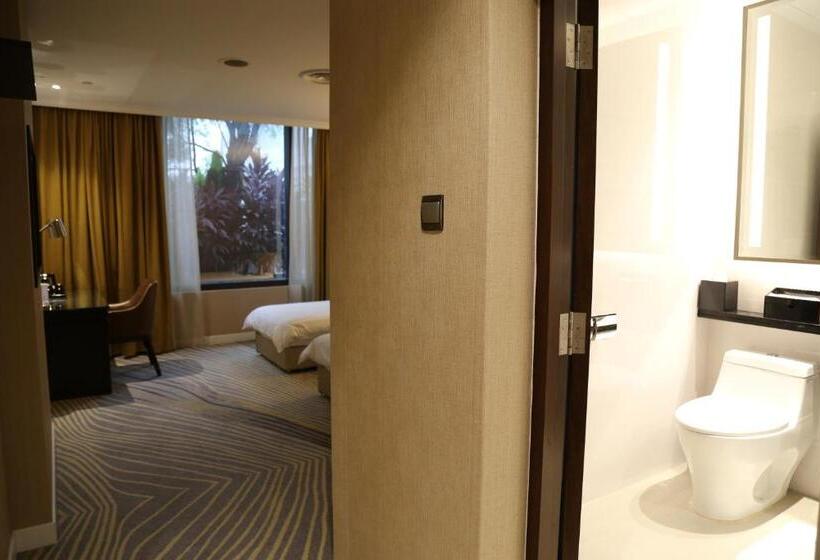 Fotos del hotel Ambassador Transit  Terminal 2:  16