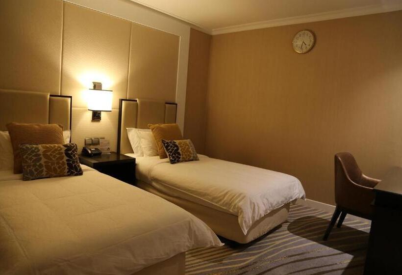 Fotos del hotel Ambassador Transit  Terminal 2:  25