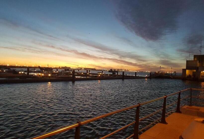 Hostal Patio Andaluz