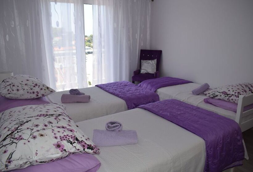 Hostel Villa Zorana