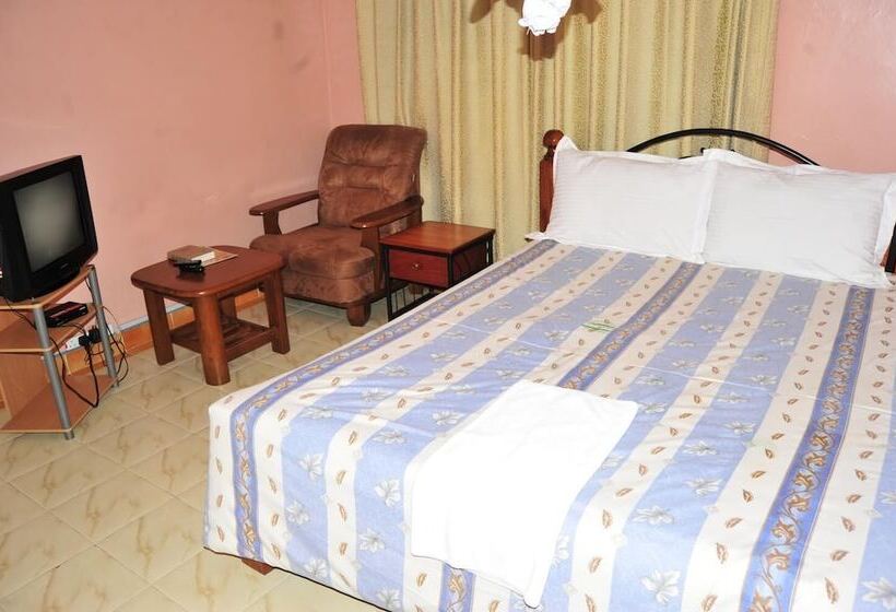 هتل Acacia Gardens Homestay