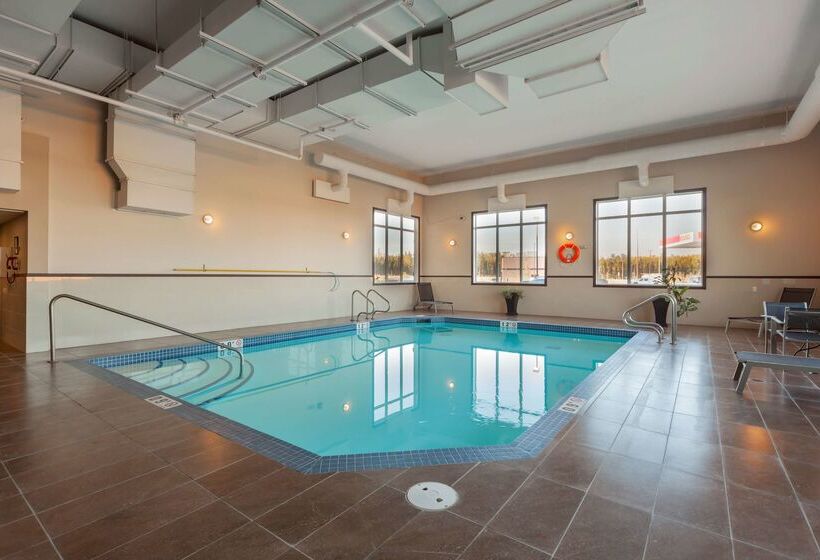 בית מלון כפרי Best Western Plus Fox Creek