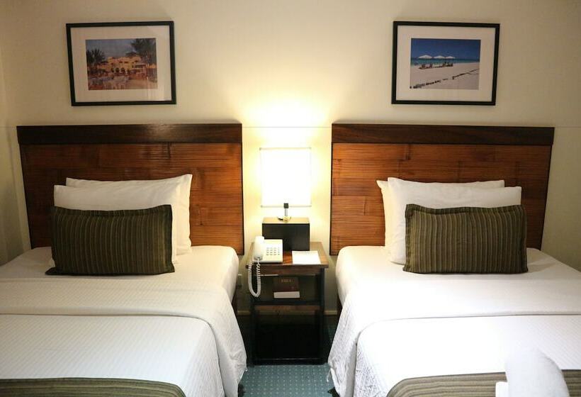 هتل Boracay Sands