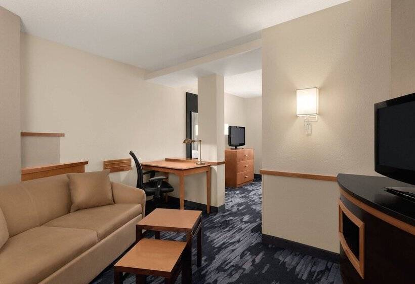 בית מלון כפרי Fairfield Inn & Suites By Marriott Tupelo
