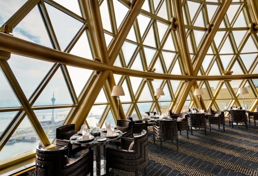 هتل Grand Lisboa Macau