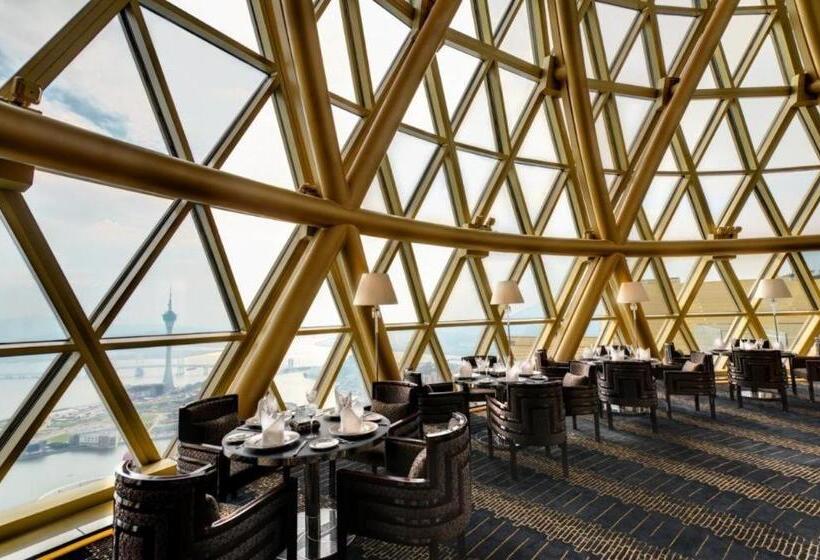 هتل Grand Lisboa Macau