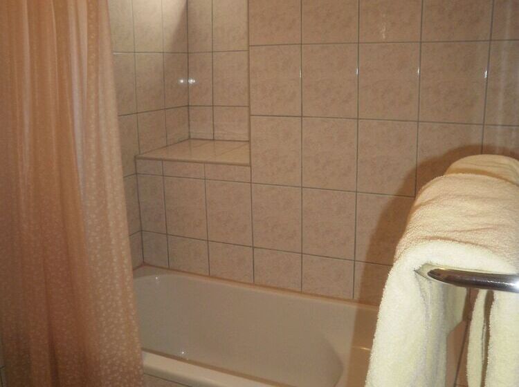 هتل Palace Stafileo