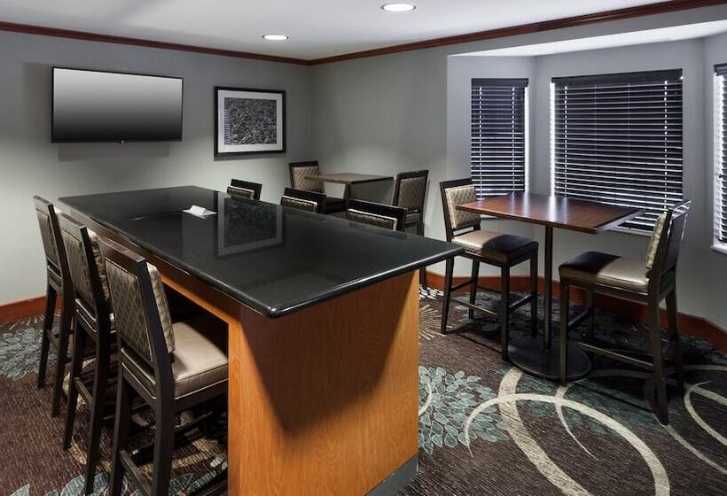 فندق Staybridge Suites Jackson, An Ihg