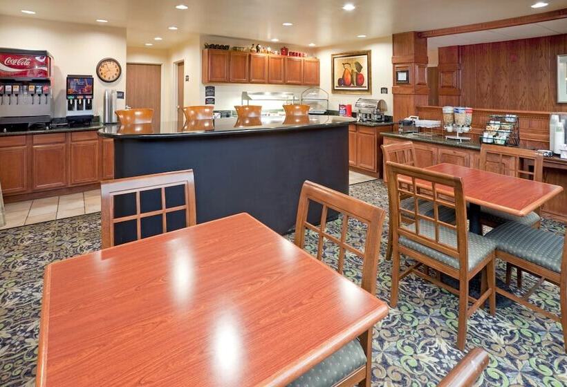 فندق Staybridge Suites Lubbock   University Area, An Ihg