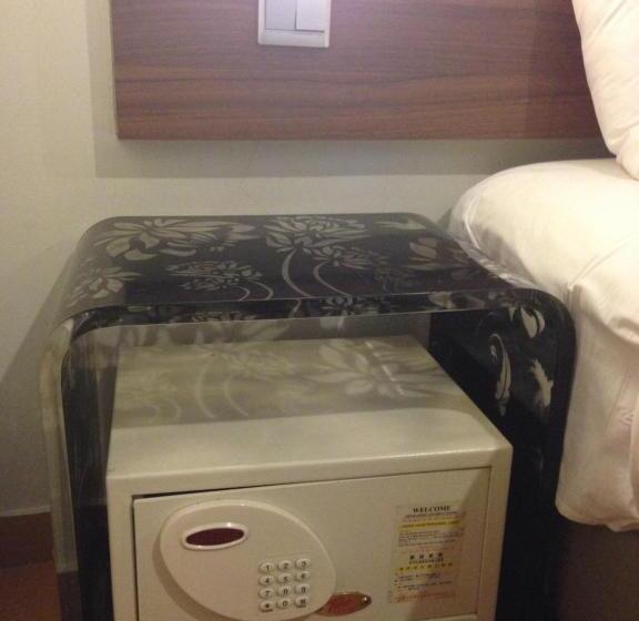 Tune Hotel   Danga Bay Johor