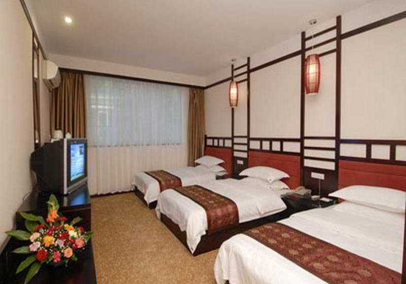 Hotel Yangshuo Huanting Holiday Inn