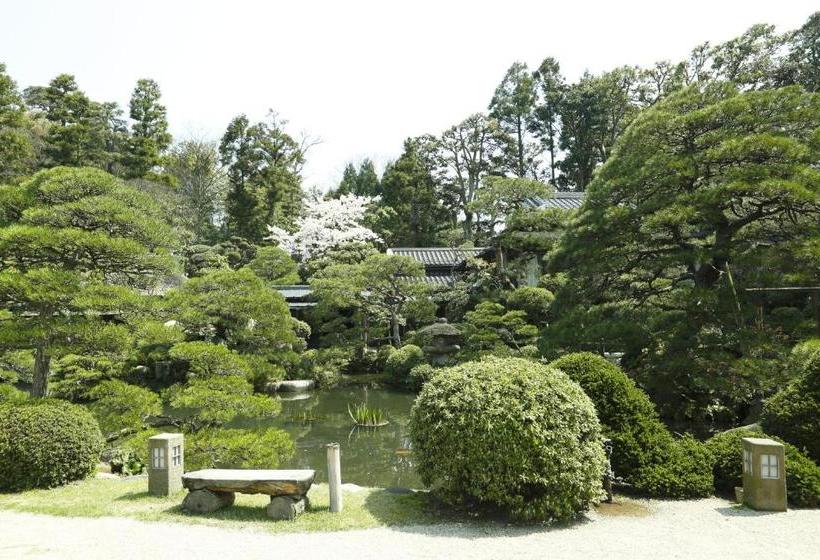 هتل Chorakuen