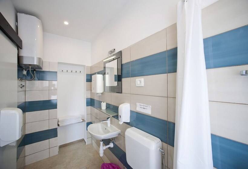 پانسیون Guesthouse Bulovic