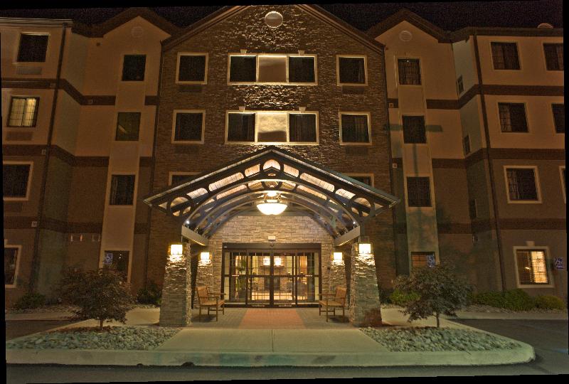 Staybridge Suites East Stroudsburg Poconos