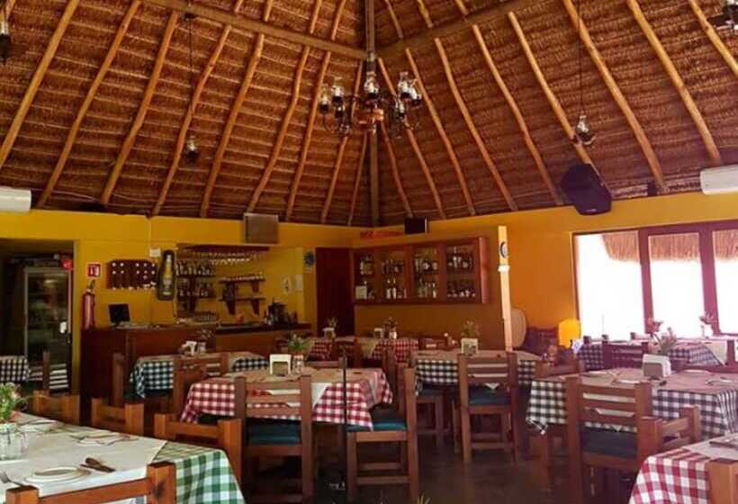 هتل Hi Huasteca Inn