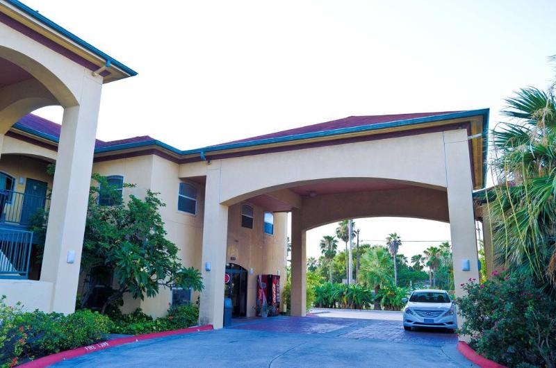 Hotel Texas Inn And Suites Rgv