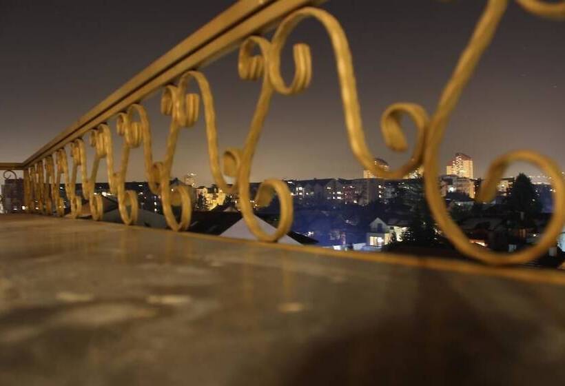 Garni Hotel Garson Lux Ns