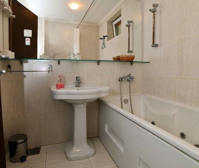 Garni Hotel Garson Lux Ns