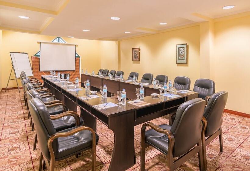 Fotos del hotel Gold Crest Hotel, Arusha:  9