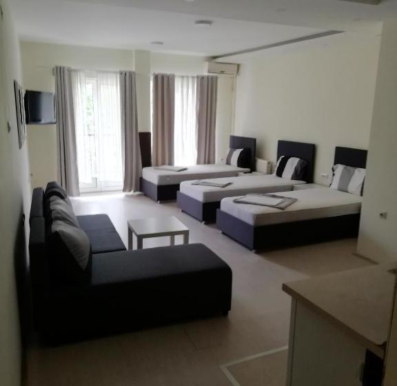 هتل Accommodation Elegance