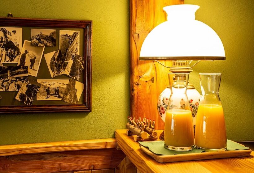 Art Hotel Grandes Murailles