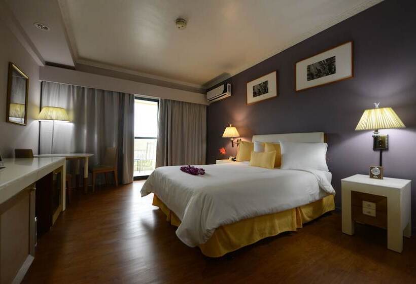 هتل Days Inn Guam   Tamuning