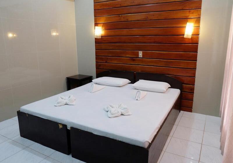 هتل Dumaluan Beach Resort