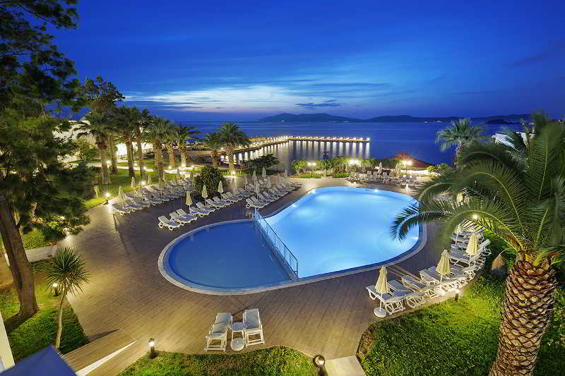 فندق Le Bleu  & Resort Kusadasi  Ultra All Inclusive