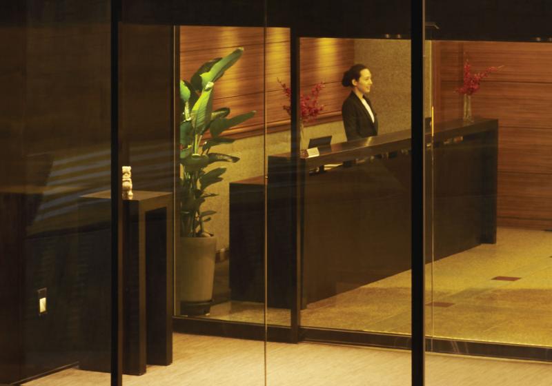 호텔 Oriens & Residences